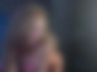 Live cam show with AliceWorn - Big Tits MILF on Gym Cam Girls