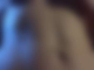 Live cam show with AliceWorn - Public MILF on xxxlivecams.org