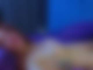 Live cam show with AliceWorn - Skinny MILF on Dolls Live
