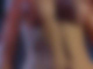 Live cam show with AliceWorn - Athletic College on Camsoda