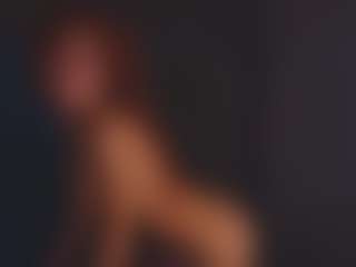 AliceWorn MILF webcam performer live streaming