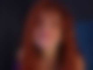 AliceWorn MILF webcam performer live streaming