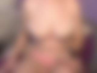 bikerblondie's Live Sex Cam Show