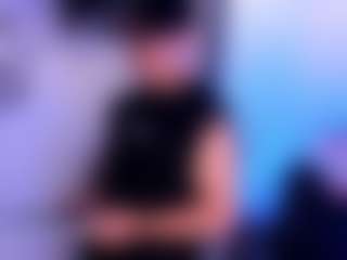 DiamondFTM's Live Sex Cam Show