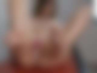 Evabluntt's Live Sex Cam Show
