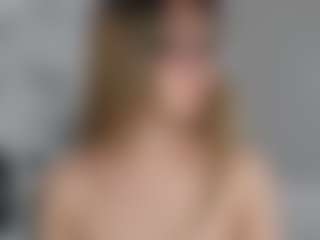 Evabluntt's Live Sex Cam Show