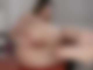 Evabluntt's Live Sex Cam Show