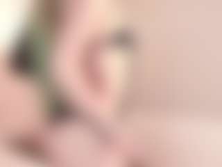 Evabluntt's Live Sex Cam Show