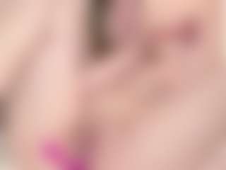 Evabluntt's Live Sex Cam Show