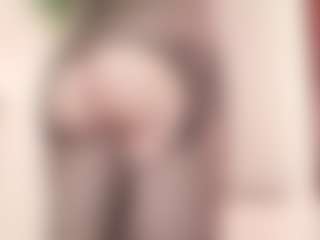 Evabluntt's Live Sex Cam Show