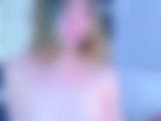 Evabluntt's Live Sex Cam Show