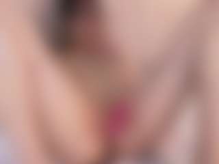 Evabluntt's Live Sex Cam Show