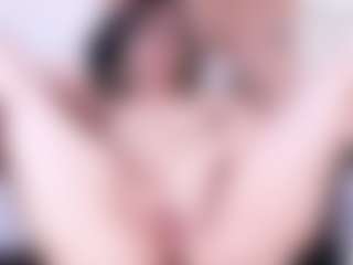 Live cam show with Evabluntt - Small Tits Teen (18+) on Fling VIP Chat