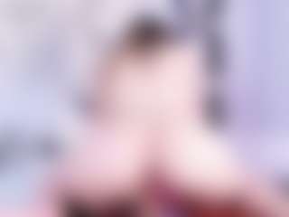 Evabluntt's Live Sex Cam Show