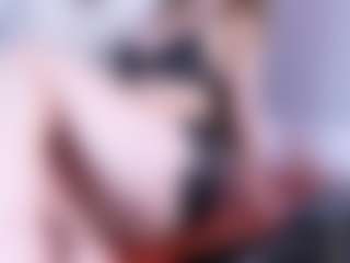 Evabluntt's Live Sex Cam Show