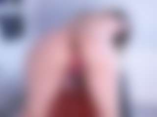 Evabluntt's Live Sex Cam Show