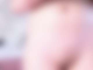 Evabluntt's Live Sex Cam Show