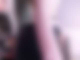 Evabluntt's Live Sex Cam Show