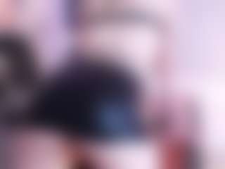 Evabluntt's Live Sex Cam Show