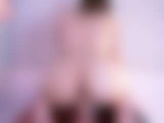 Evabluntt's Live Sex Cam Show