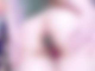 Live cam show with Evabluntt - Young Adult Teen (18+) on Camsoda