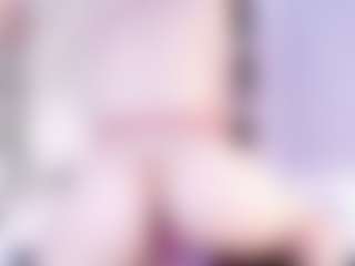 Evabluntt's Live Sex Cam Show