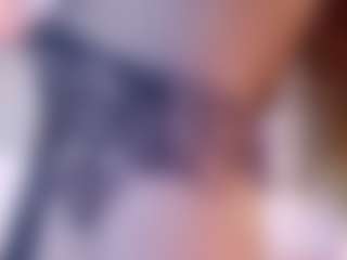 Evabluntt's Live Sex Cam Show