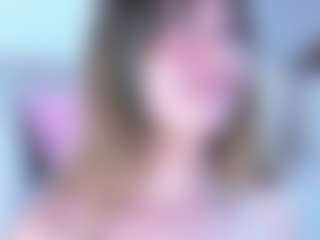 Evabluntt's Live Sex Cam Show