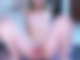 Evabluntt's Live Sex Cam Show
