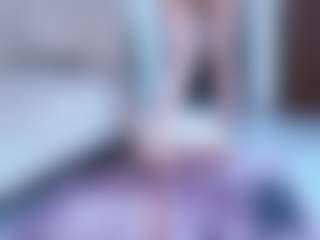 Evabluntt's Live Sex Cam Show