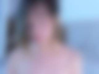 Evabluntt's Live Sex Cam Show