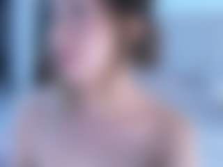 Evabluntt's Live Sex Cam Show