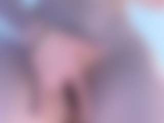 Evabluntt's Live Sex Cam Show