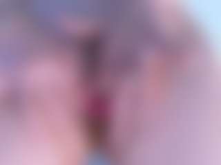 Evabluntt's Live Sex Cam Show
