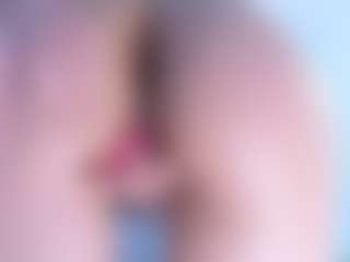 Evabluntt's Live Sex Cam Show
