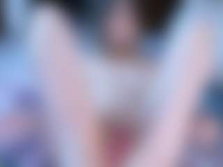 Evabluntt's Live Sex Cam Show