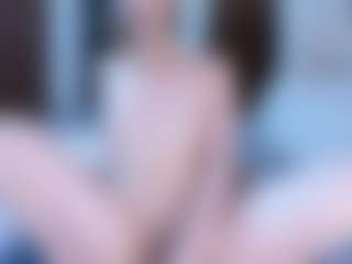 Evabluntt's Live Sex Cam Show