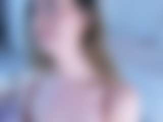 Evabluntt's Live Sex Cam Show