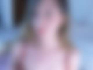 Evabluntt's Live Sex Cam Show