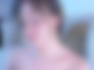 Evabluntt's Live Sex Cam Show