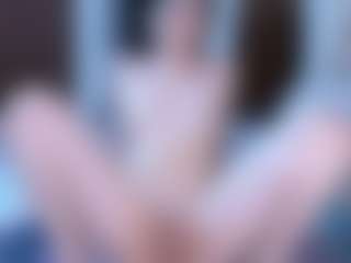 Evabluntt's Live Sex Cam Show