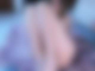 Evabluntt's Live Sex Cam Show