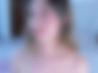 Evabluntt's Live Sex Cam Show