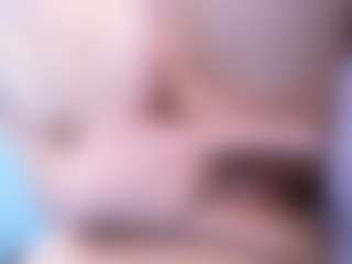 Evabluntt's Live Sex Cam Show