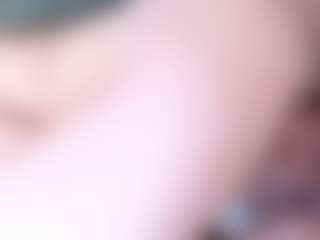 Evabluntt's Live Sex Cam Show