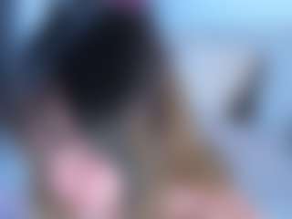 Evabluntt's Live Sex Cam Show