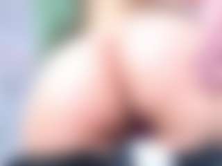 Evabluntt's Live Sex Cam Show