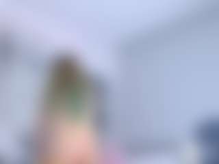 Evabluntt's Live Sex Cam Show
