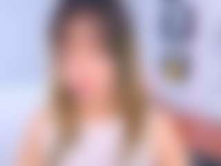 Evabluntt's Live Sex Cam Show
