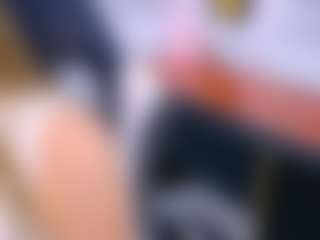 Live cam show with Evabluntt - Pornstar Skinny on googirlz